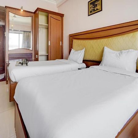 Hotel Devi Tower 세일럼 외부 사진