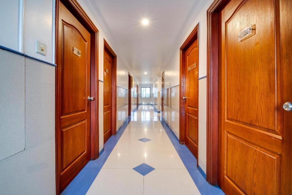 Hotel Devi Tower 세일럼 외부 사진