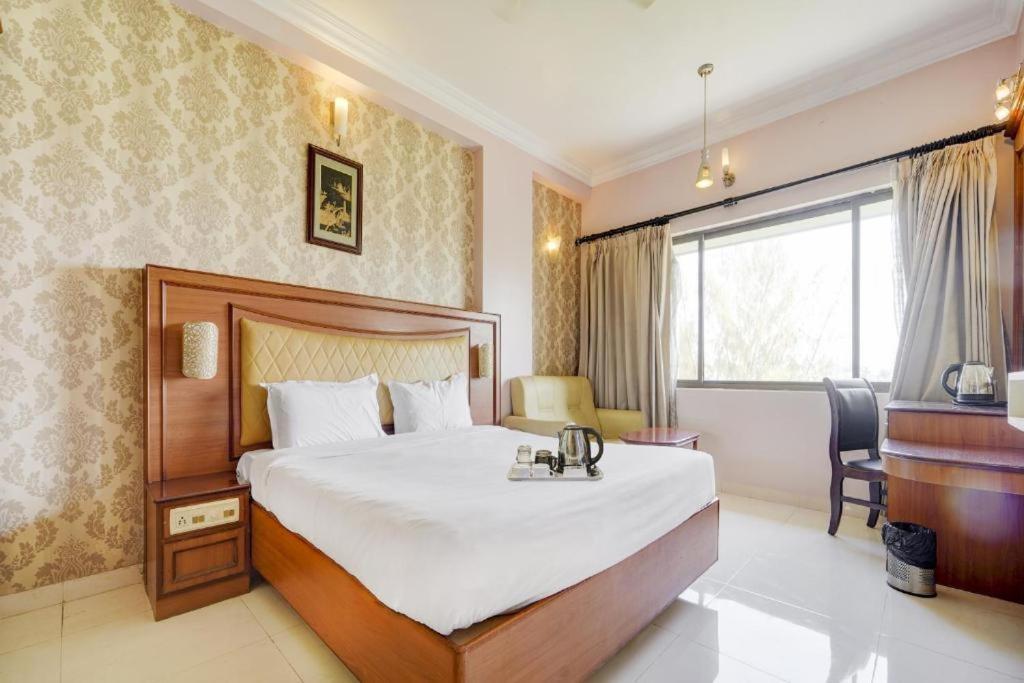 Hotel Devi Tower 세일럼 외부 사진
